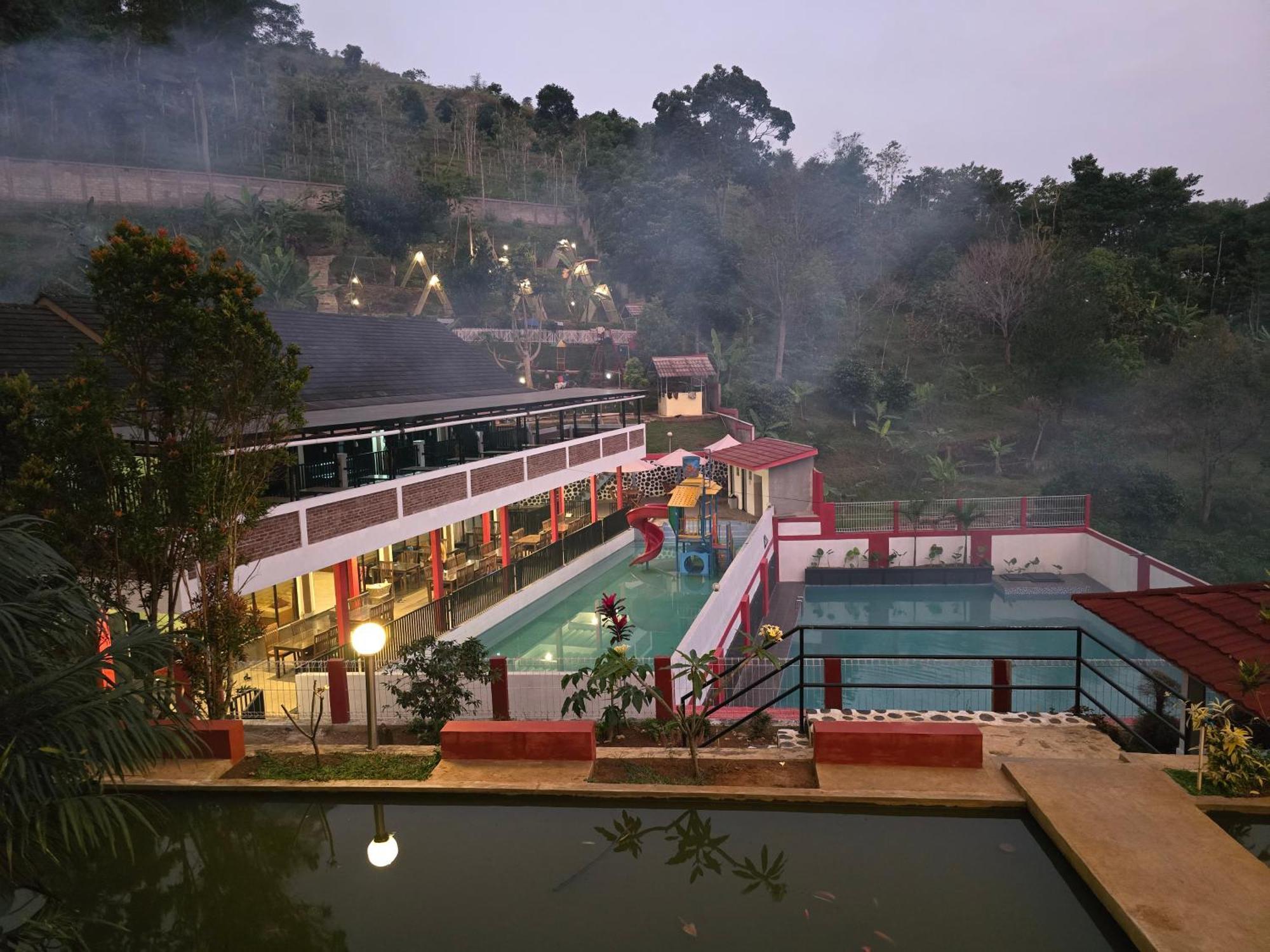 Villa Puri Cigupakan Bandung