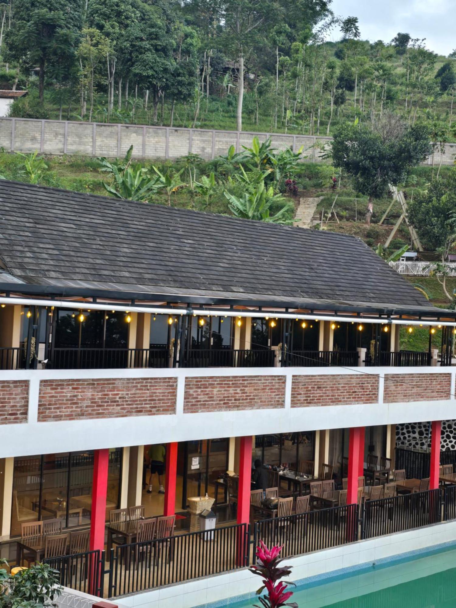 Villa Puri Cigupakan Bandung
